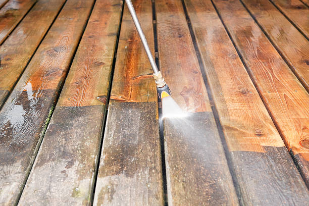 Best Driveway Pressure Washing  in North Bennington, VT